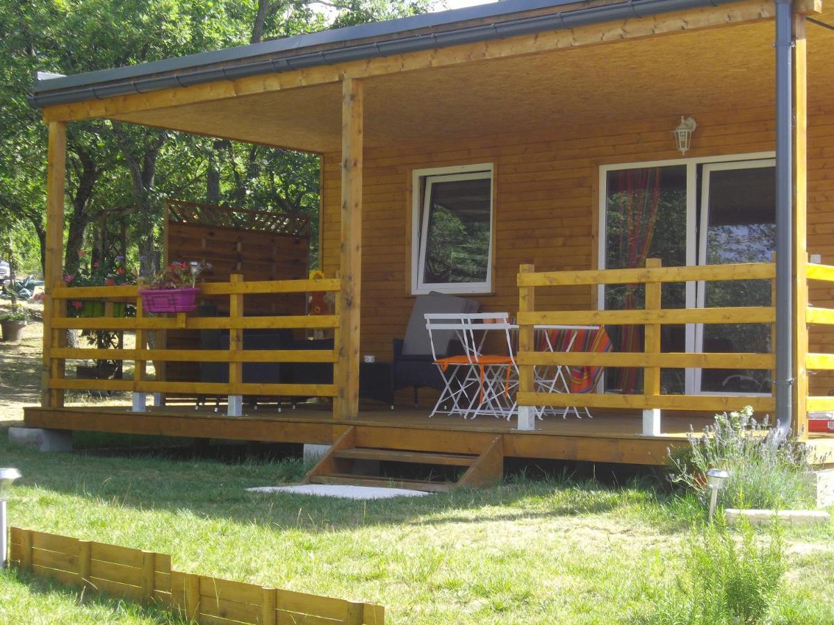 Chalet 2 Pers. + Bebe Montolieu المظهر الخارجي الصورة