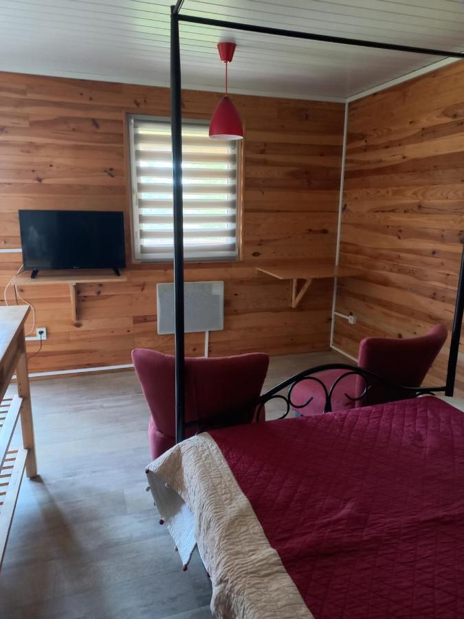 Chalet 2 Pers. + Bebe Montolieu المظهر الخارجي الصورة